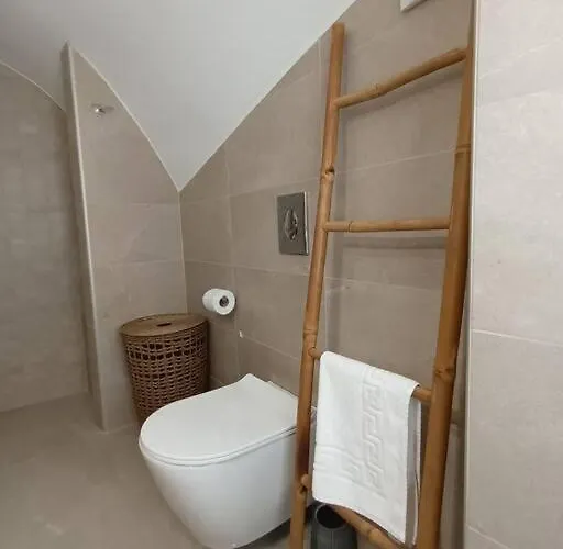 Tsolakis Luxury House 2 Apartamento Leonídion